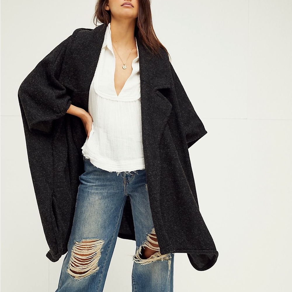 Free People NWOT Off Duty Poncho
